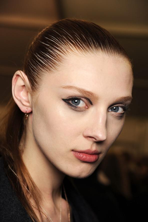 Louis Vuitton :Autumn/Winter 2011-12(Backstage)