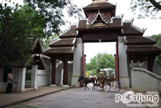 Mandarin Oriental Dhara Dhevi Hotel 1 ในโรงแรมที่ได้รับการจับตามองมากที่สุดประจำปี พ.ศ. 2554