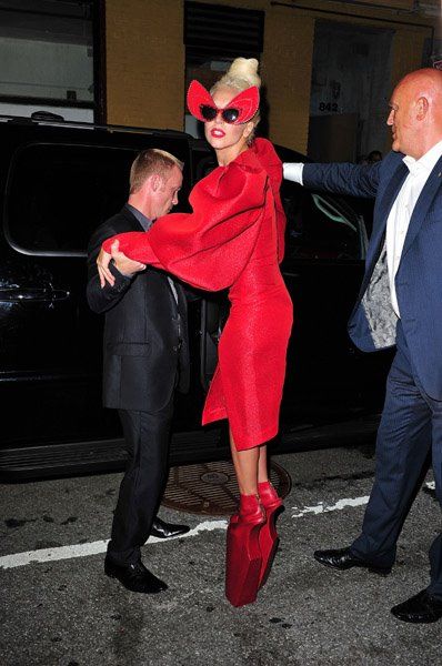 Lady Gaga - Red Style With Gaga