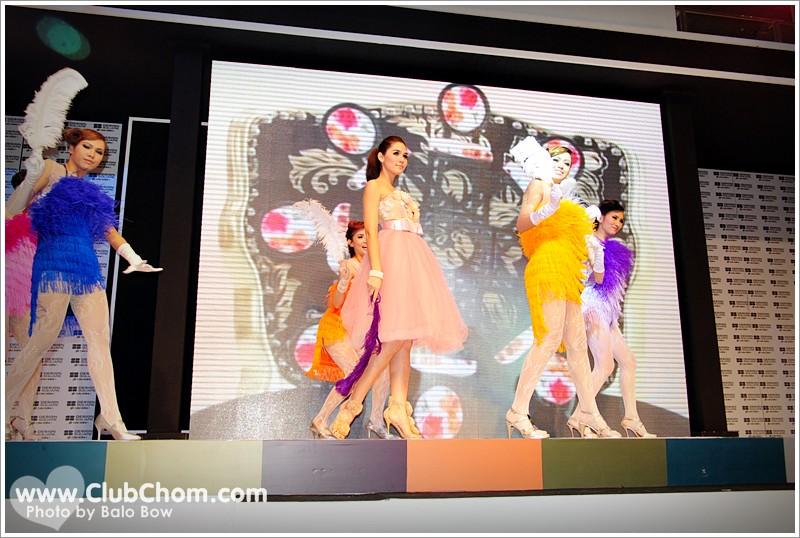 ชมพู่ อารยา และ แอฟ ทักษอร ในงานเปิดตัวGrand Opening SB Design Square