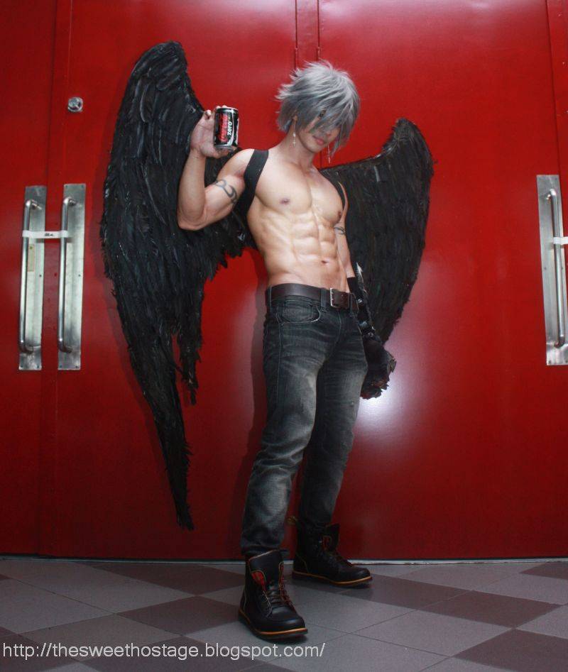 หนุ่ม CosPlay น่ารัก น่าซั่ม ค่ะ