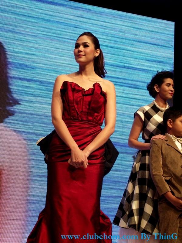 ชมพู่ อารยา ในงานเปิดตัวเฟอร์นิเจอร์SB Design Square