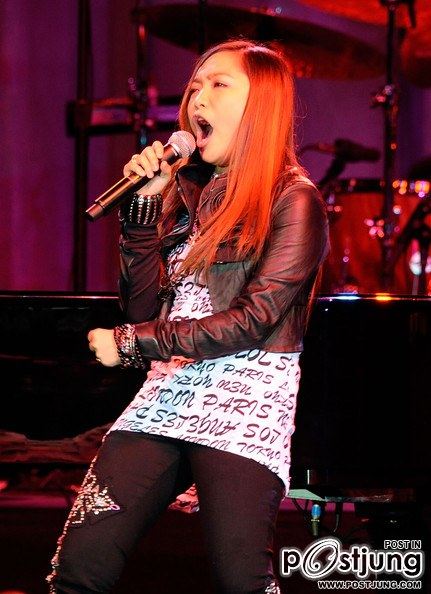 อัพเดท สาวน้อยดีว่าเสียงใส charice pampengo (สุดท้าย)