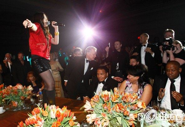 อัพเดท สาวน้อยดีว่าเสียงใส charice pampengo (สุดท้าย)