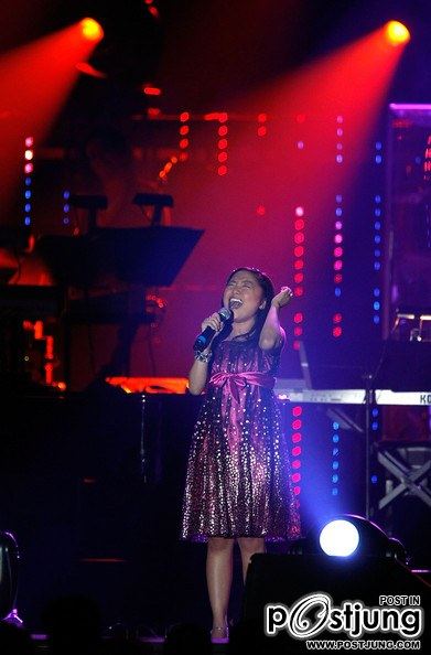 อัพเดท สาวน้อยดีว่าเสียงใส charice pampengo (สุดท้าย)