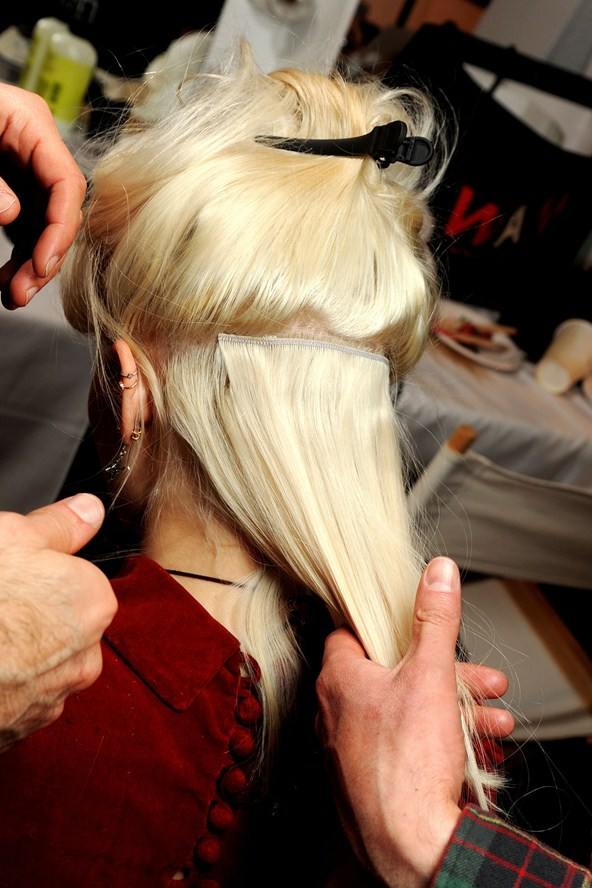 Burberry Prorsum Autumn/Winter 2011-12 London Backstage