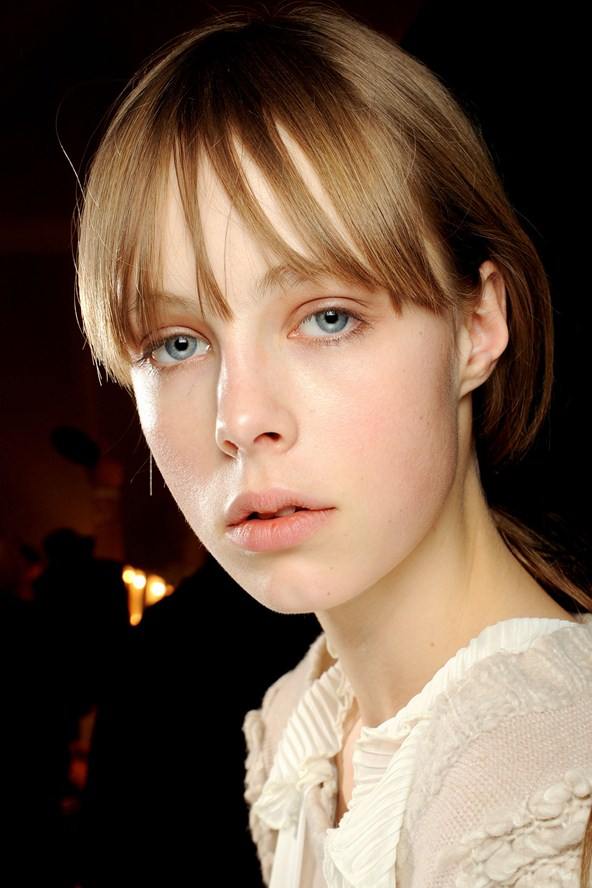 Burberry Prorsum Autumn/Winter 2011-12 London Backstage