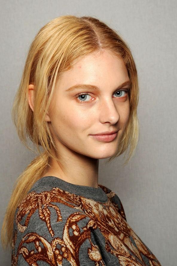 Burberry Prorsum Autumn/Winter 2011-12 London Backstage