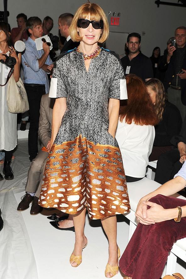 Celebrities At Fashion Week 02