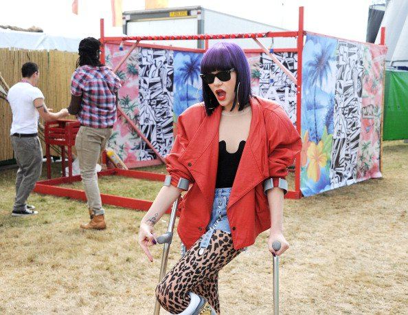 Jessie J ที่งาน V Festival พร้อมลุคใหม่สุดเปรี้ยว!
