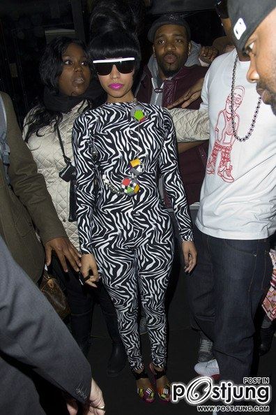 Nicki Minaj Outside the Dorchester Hotel
