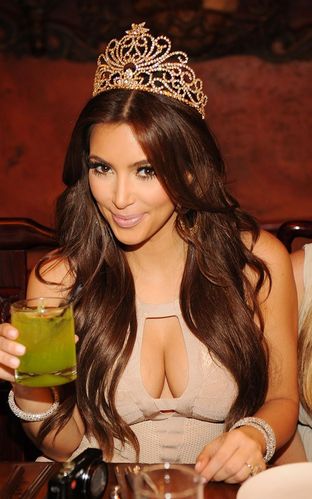 Kim Kardashian&rsquo;s bachelorette bash