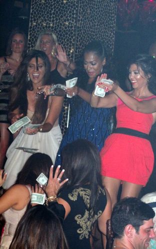 Kim Kardashian&rsquo;s bachelorette bash