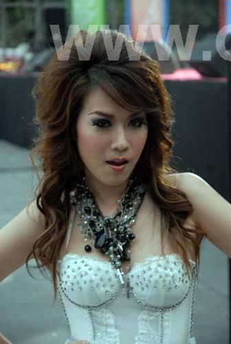 เพลงรักข้ามภพ