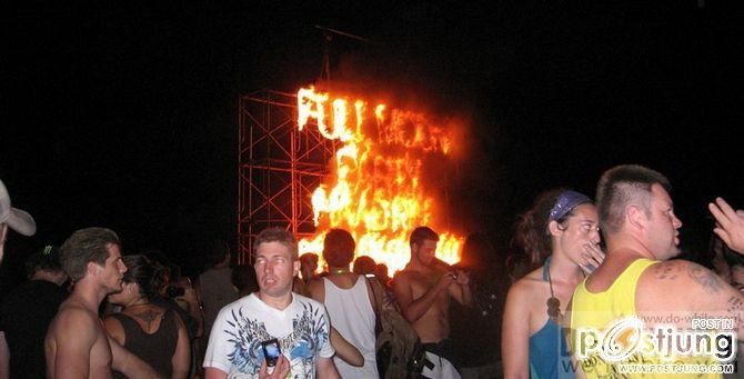 เรามีนัดกันที่ full moon party