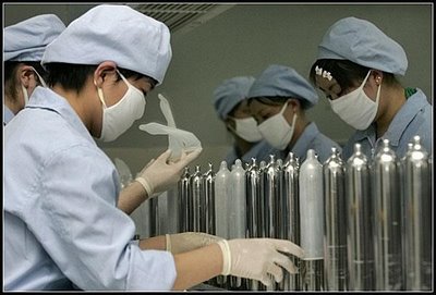 Inside a CONDOM Factory :: กว่าจะได้มาเป็นถุงยาง