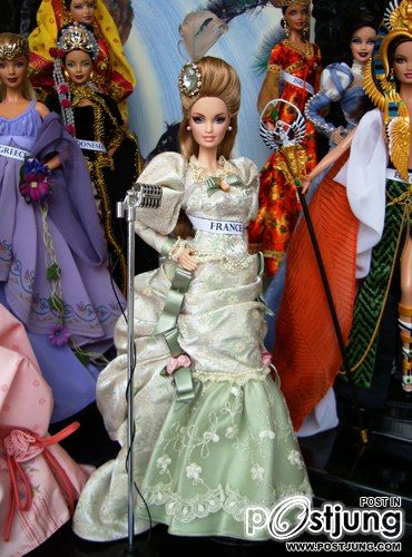 TOP 15 MISS BEAUTY DOLL 2011 National Costume