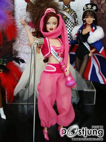 Missbeautydoll National Costume 2009