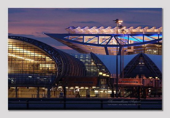 ร่วมส่งกำลังใจ ให้ท่าอากาศยานสุวรรณภูมิเป็นที่ 1 ของโลก