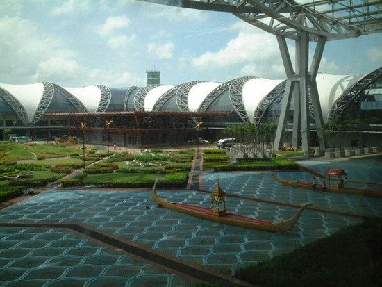 ร่วมส่งกำลังใจ ให้ท่าอากาศยานสุวรรณภูมิเป็นที่ 1 ของโลก