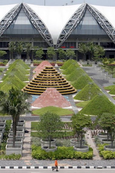 ร่วมส่งกำลังใจ ให้ท่าอากาศยานสุวรรณภูมิเป็นที่ 1 ของโลก