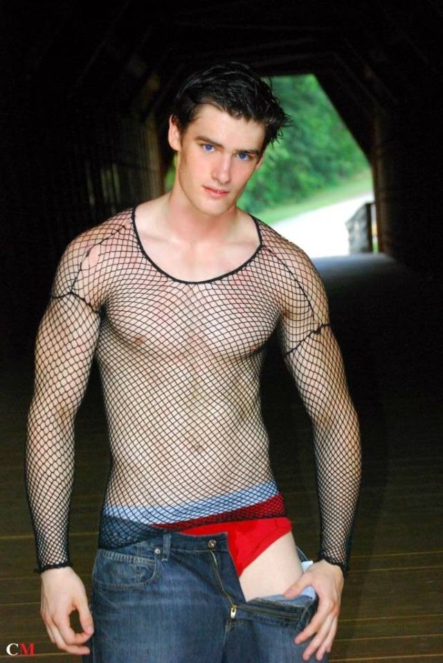 Ryan Sandefur หนุ่มหล่อผิวขาวน่าสัมผัส