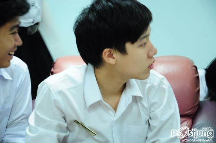 ต๊อบ
