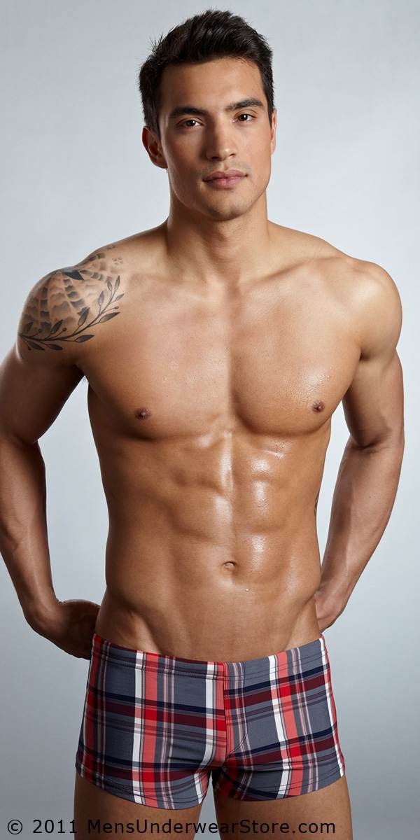 STEVEN PATENAUDE เข้มหล่อยิ้มสวย