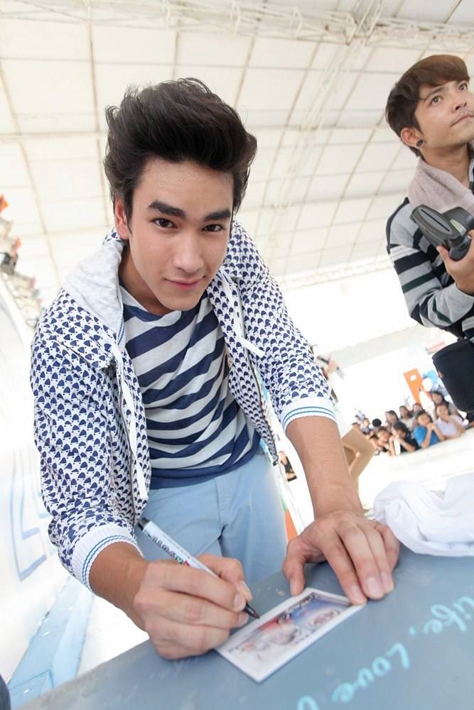 ณเดชน์ ที่เชียงใหม่