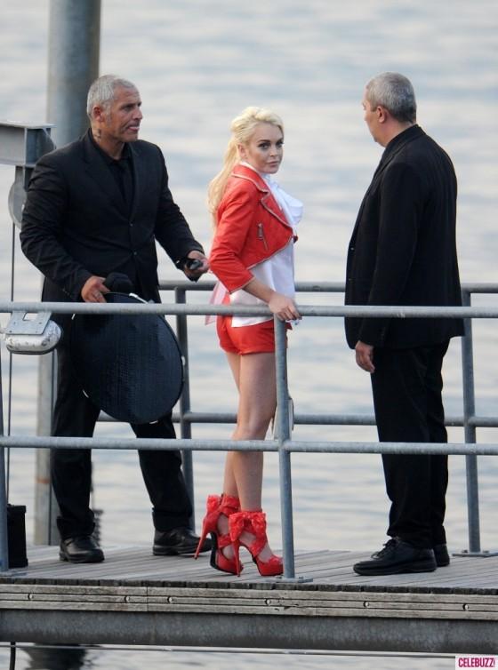 Lindsay Lohan กับการเป็นนางแบบหน้าใหม่ให้แบรนด์ Philipp Plein!!