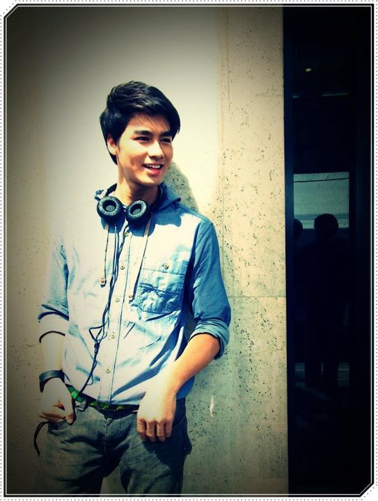 นี่เป็นพระเอกใหม่ค่ะ
