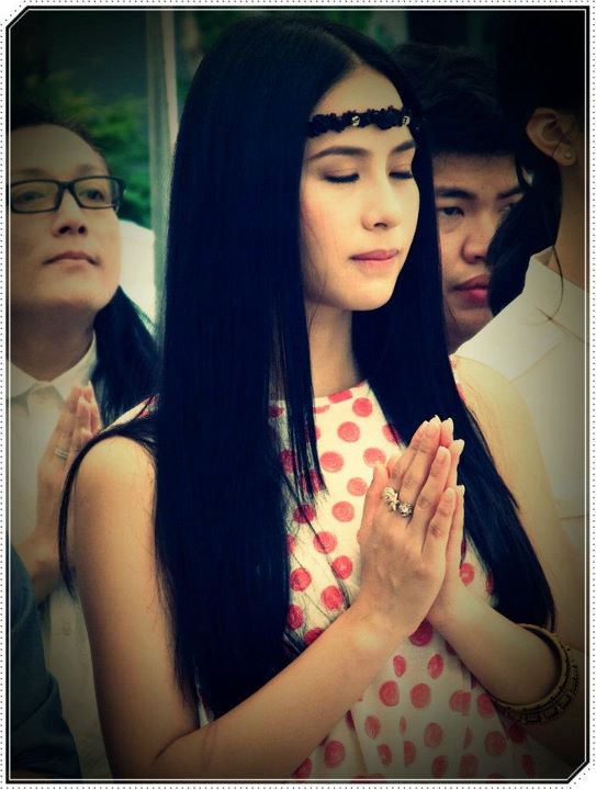 'รถเมล์'บวงสรวงภาพยนตร์เรื่องใหม่..."รักสุดท้าย ป้ายหน้า"
