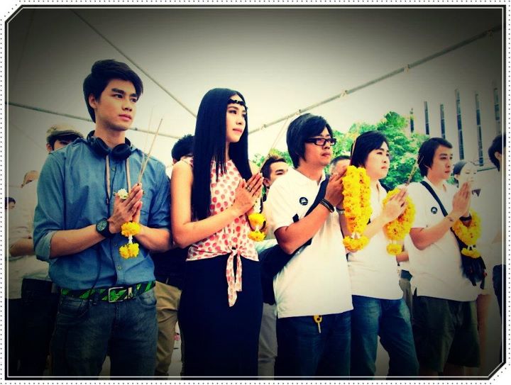 'รถเมล์'บวงสรวงภาพยนตร์เรื่องใหม่..."รักสุดท้าย ป้ายหน้า"