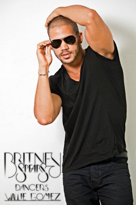 หนุ่นหล่อ Willie Gomez  จาก Britney