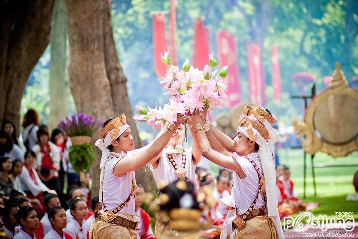 งานพิธีไหว้ครู &ldquo; นบไหว้สา ครูบาอาจารย์ศิลป์ &rdquo; คณะวิจิตรศิลป์ มช. 2554