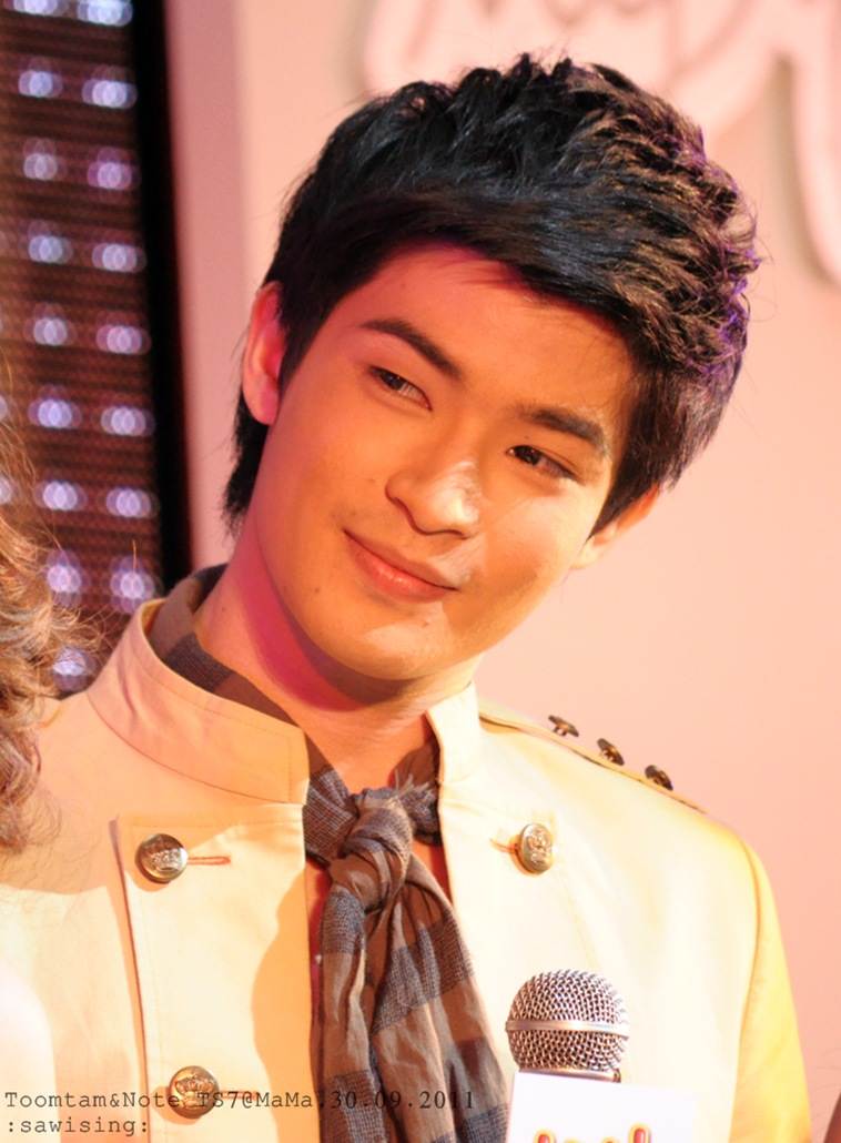 ตูมตาม @ presenter มาม่า