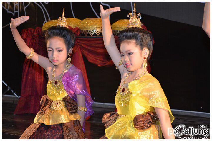 กีฬาสาธิตสามัคคีครั้งที่ 36 "ปูแป้งเกมส์"