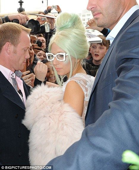 Lady Gaga ภาพล่าสุดจากกรุงลอนดอน