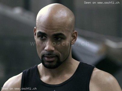 Oded Fehr กลับมารับบทเดิมอีกครั้งใน RE5 (ภาพยนตร์)