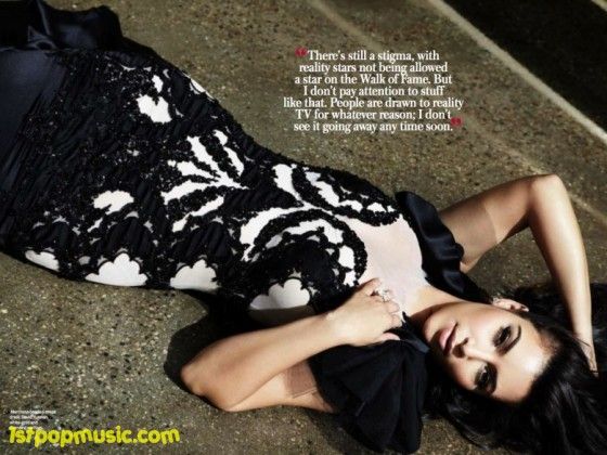 Kim Kardashian ขึ้นปกนิตยสาร InStyle &ndash; Australia (November 2011)