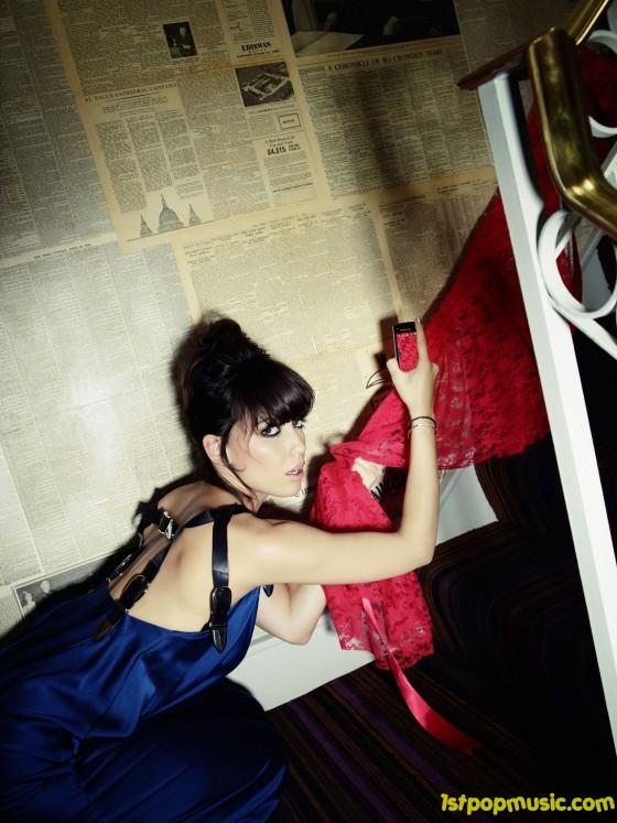 Daisy Lowe กับการถ่ายแบบสำหรับ Sony Erricson Xperia Ray