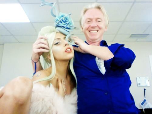 Lady Gaga 2 ชุด ใหม่