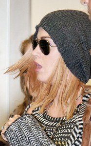 เปลี่ยนสีผมอีกแล้วสำหรับสาวสุดฮอต Katy Perry