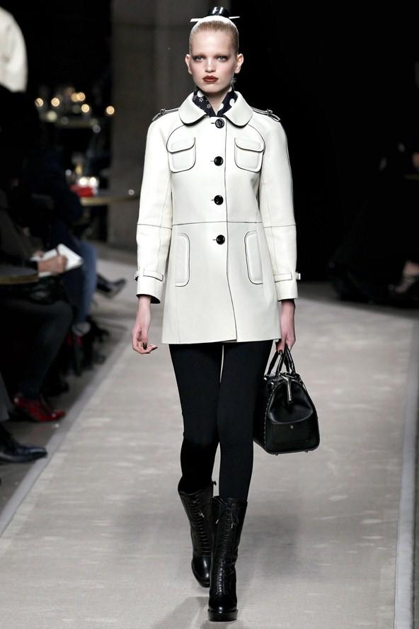 Loewe Autumn/Winter 2011-12 Paris