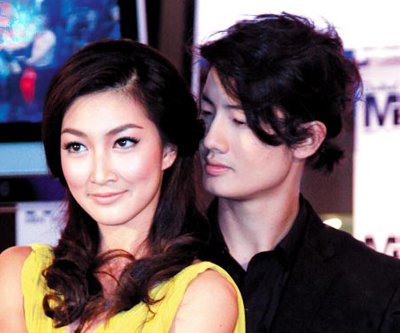 กระแสรักนอกจอฮอตจับ "แพนเค้ก" คู่ "เป้" อีกครั้งใน "คู่กรรม"