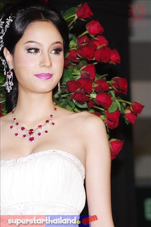 ขวัญ ลูกผสมไทย เปอร์เซียที่บอก