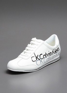 หวานพาShopอีกค่ะ  calvin klein สไตล์เรียบๆหรูๆค่ะ