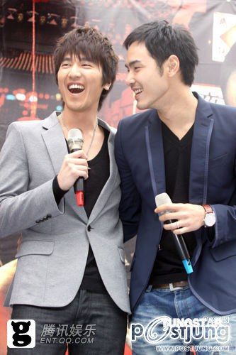 สองนักแสงนำของเรื่องmonga