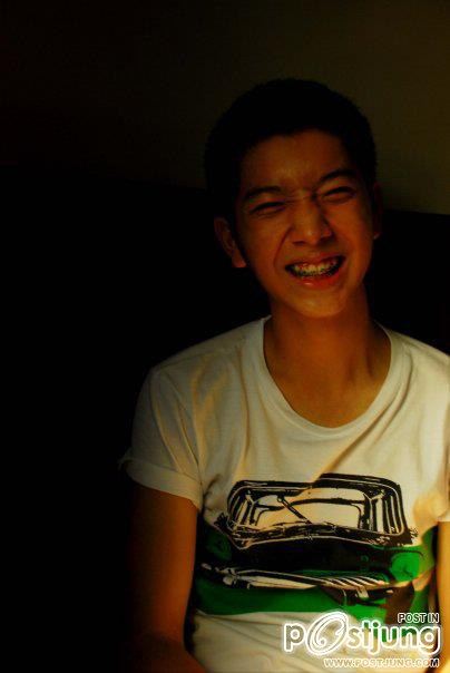 หนุ่มหล่อมัธยมน่ารัก
