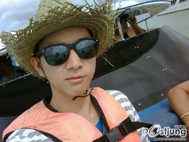 หนุ่มหล่อมัธยมน่ารัก